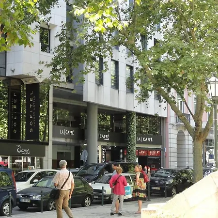 Luxury Apartment In City Centre - Avenida Da Liberdade Lisbon Room photo